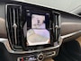 Volvo V90 2.0 T8 Plug-in hybrid AWD Ultra Executive Edition | Polestar Engineerd | Trekhaak | Luchtvering | Bowers & Wilkins | Massage | Stoel Verwarming-Koeling | 360° |