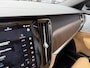 Volvo V90 2.0 T8 Plug-in hybrid AWD Ultra Executive Edition | Polestar Engineerd | Trekhaak | Luchtvering | Bowers & Wilkins | Massage | Stoel Verwarming-Koeling | 360° |