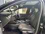 Peugeot 208 1.2 PureTech 100pk EAT8 | Achteruitrijcamera | Panoramadak | Stoelverwarming | Apple carplay/Android auto | Climate control