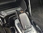 Peugeot 208 1.2 PureTech 100pk EAT8 | Achteruitrijcamera | Panoramadak | Stoelverwarming | Apple carplay/Android auto | Climate control
