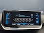 Peugeot 208 1.2 PureTech 100pk EAT8 | Achteruitrijcamera | Panoramadak | Stoelverwarming | Apple carplay/Android auto | Climate control