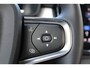Volvo XC40 2.0 B4 Plus Dark