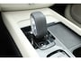 Volvo XC60 2.0 T6 Plug-in hybrid AWD Inscription | Long Range | Google | Trekhaak | Leer | 360 camera | Standkachel | Stoel + stuurverwarming |