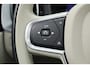 Volvo XC60 2.0 T6 Plug-in hybrid AWD Inscription | Long Range | Google | Trekhaak | Leer | 360 camera | Standkachel | Stoel + stuurverwarming |