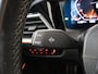BMW 3-Serie 320i Business Edition M-Sport Plus | Trekhaak | Leder |  Parkeercamera | Head-Up | Stoelverwarming | Keyless Go |
