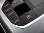 BMW 3-Serie 320i Business Edition M-Sport Plus | Trekhaak | Leder |  Parkeercamera | Head-Up | Stoelverwarming | Keyless Go |