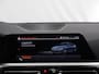 BMW 3-Serie 320i Business Edition M-Sport Plus | Trekhaak | Leder |  Parkeercamera | Head-Up | Stoelverwarming | Keyless Go |