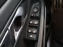 BMW 3-Serie 320i Business Edition M-Sport Plus | Trekhaak | Leder |  Parkeercamera | Head-Up | Stoelverwarming | Keyless Go |