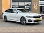 BMW 3-Serie 320E TOURING HIGH EXECUTIVE M-SPORT PANO/LEER/LED/CAMERA/NL-AUTO