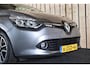Renault Clio Estate 1.2 Dynamique GERESERVEERD Automaat Trekhaak 1e eig. 139dkm PDC Navi Airco Cruise Nwe APK