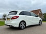 Mercedes-Benz B-klasse 180 Edition Automaat / Panoramadak / Camera / Leder-Alcantara / Trekhaak / Navi / Clima / PDC / Cruise /