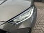 Toyota Yaris 1.5 Hybrid Dynamic Automaat 1e eigenaar / dealeronderhouden / 10 jaar garantie programma / Apple Carplay / Android Auto / Adaptive cruise control / parkeercamera / lichtmetalen velgen / LED-verlichting / rijklaarprijs incl. Toyota Pechhulppas