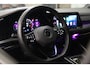 Volkswagen Golf 1.5 eTSI R-Line Business PANO/CAM/CARPLAY/KEYLES/ACC/VOL