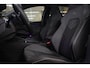 Volkswagen Golf 1.5 eTSI R-Line Business PANO/CAM/CARPLAY/KEYLES/ACC/VOL