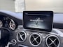Mercedes-Benz GLA AMG 45 4MATIC Automaat | Panoramadak | Bi-Xenon verlichting | Lederen bekleding | Stoelverwarming | Climate & Cruise control | 20 inch lichtmetalen velgen | Parkeersensoren voor en achter | Achteruitrijcamera