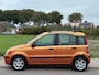 Fiat Panda 1.2 Emotion 5-Drs ECC Audio/CD LMV 14" ABS 2 x airbag Colorpakket Dakrails Dealeronderhoud Nieuwe Apk!