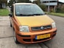 Fiat Panda 1.2 Emotion 5-Drs ECC Audio/CD LMV 14" ABS 2 x airbag Colorpakket Dakrails Dealeronderhoud Nieuwe Apk!