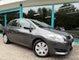 Toyota Auris 1.4- 16V 5drs Airco, TrHaak, NAP