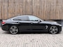 BMW 4-Serie Gran Coupe 418i M Sport Àutomaat | Open dak | LED verlichting | Lederen bekleding | Stoelverwarming | Trekhaak afneembaar | Apple CarPlay | Head-up display | Achteruitrijcamera | Parkeersensoren voor en achter