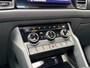 Skoda Kodiaq 1.5 TSI Sportline Automaat | Panoramadak | Trekhaak uitklapbaar | Navigatiesysteem | Stoelverwarming voor en achter | Stuurverwarming | Getint glas | Cruise control adaptief| Achteruitrijcamera | Parkeersensoren voor en achter