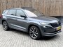 Skoda Kodiaq 1.5 TSI Sportline Automaat | Panoramadak | Trekhaak uitklapbaar | Navigatiesysteem | Stoelverwarming voor en achter | Stuurverwarming | Getint glas | Cruise control adaptief| Achteruitrijcamera | Parkeersensoren voor en achter