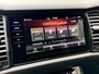 Skoda Kodiaq 1.5 TSI Sportline Automaat | Panoramadak | Trekhaak uitklapbaar | Navigatiesysteem | Stoelverwarming voor en achter | Stuurverwarming | Getint glas | Cruise control adaptief| Achteruitrijcamera | Parkeersensoren voor en achter
