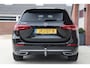 Mercedes-Benz B-klasse 180 AMG-Line Sport velgen 18" - Wegklapbare trekhaak - Widescreen - Camera - Dealeronderhouden - Half leder