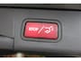 Mercedes-Benz B-klasse 180 AMG-Line Sport velgen 18" - Wegklapbare trekhaak - Widescreen - Camera - Dealeronderhouden - Half leder