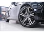 Volvo V60 2.0 T6 Recharge AWD R-Design 340 pk | Harman kardon | Adaptive | Stoel + stuurwiel verwarming | Trekhaak | DAB | LED | Memory |