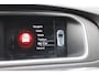 Volvo V40 1.6 T2 120PK R-Design Navigatie/Trekhaak/Parkeerhulp/Half-leder
