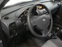 Opel Corsa 1.4-16V Rhythm - 1e eigenaar - 5deurs - Dealer Onderhouden