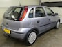 Opel Corsa 1.4-16V Rhythm - 1e eigenaar - 5deurs - Dealer Onderhouden