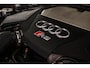 Audi RS6 Avant 600PK | Pano | 305km\h | Keramisch | Alcantara | B&O | Head Up | 360Cam | Dynamic + | Standkachel | Carbon | 22 inch | Akoestische Glas | RS Sportuitlaat | Servo | RS Gordels | Sebringzwart kristaleffect |