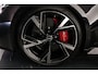 Audi RS6 Avant 600PK | Pano | 305km\h | Keramisch | Alcantara | B&O | Head Up | 360Cam | Dynamic + | Standkachel | Carbon | 22 inch | Akoestische Glas | RS Sportuitlaat | Servo | RS Gordels | Sebringzwart kristaleffect |