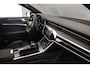 Audi RS6 Avant 600PK | Pano | 305km\h | Keramisch | Alcantara | B&O | Head Up | 360Cam | Dynamic + | Standkachel | Carbon | 22 inch | Akoestische Glas | RS Sportuitlaat | Servo | RS Gordels | Sebringzwart kristaleffect |