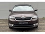 Skoda Rapid Spaceback 1.2 TSI Greentech JOY Automaat / Nederlandse Auto / Eerste Eigenaar / Panoramadak / Stoelverwarming voor / Navigatie /Bluetooth / Parkeersensors voor en achter / Midden armsteun voor / Automtisch Dimmende Binnenspiegel