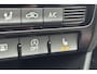 Skoda Rapid Spaceback 1.2 TSI Greentech JOY Automaat / Nederlandse Auto / Eerste Eigenaar / Panoramadak / Stoelverwarming voor / Navigatie /Bluetooth / Parkeersensors voor en achter / Midden armsteun voor / Automtisch Dimmende Binnenspiegel