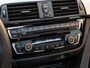 BMW 3-Serie Touring 318i High Executive M-Sport ORG NL PANO HARMAN KARDON HUD CAMERA ELEK TREKHAAK BOMVOL!!!