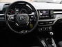 Skoda Fabia 1.0 MPI 80pk Ambition | Trekhaak | Stoelverwarming | Navigatie via smartphone | Parkeersensoren |