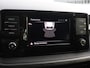 Skoda Fabia 1.0 MPI 80pk Ambition | Trekhaak | Stoelverwarming | Navigatie via smartphone | Parkeersensoren |