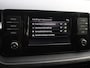 Skoda Fabia 1.0 MPI 80pk Ambition | Trekhaak | Stoelverwarming | Navigatie via smartphone | Parkeersensoren |
