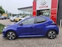 Toyota Yaris 1.5 Hybrid 115 First Edition 4-SEIZOENSBANDEN NL-AUTO LENDESTEUNEN LED-VERLICHTING PARKEERCAMERA