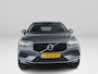 Volvo XC60 B4 Business Pro | Stoel- en Stuurverwarming | Parkeercamera | Trekhaak