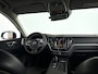 Volvo XC60 B4 Business Pro | Stoel- en Stuurverwarming | Parkeercamera | Trekhaak