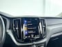 Volvo XC60 B4 Business Pro | Stoel- en Stuurverwarming | Parkeercamera | Trekhaak