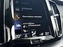 Volvo XC60 B4 Business Pro | Stoel- en Stuurverwarming | Parkeercamera | Trekhaak