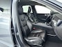 Volvo XC60 B4 Business Pro | Stoel- en Stuurverwarming | Parkeercamera | Trekhaak