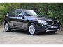 BMW X1 sDrive20i Executive Aut | Xenon | Navi | Pano | Clima | Cruise | Afn trekhaak | Stoelverwarming | etc.