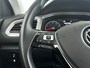 Volkswagen T-Roc 1.5 TSI Style Business | Stoelverwarming | Parkeercamera | Navigatie