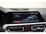 BMW 3-Serie 320i M Sport High Executive Aut. [ Leder Stoelverwarming LED ]